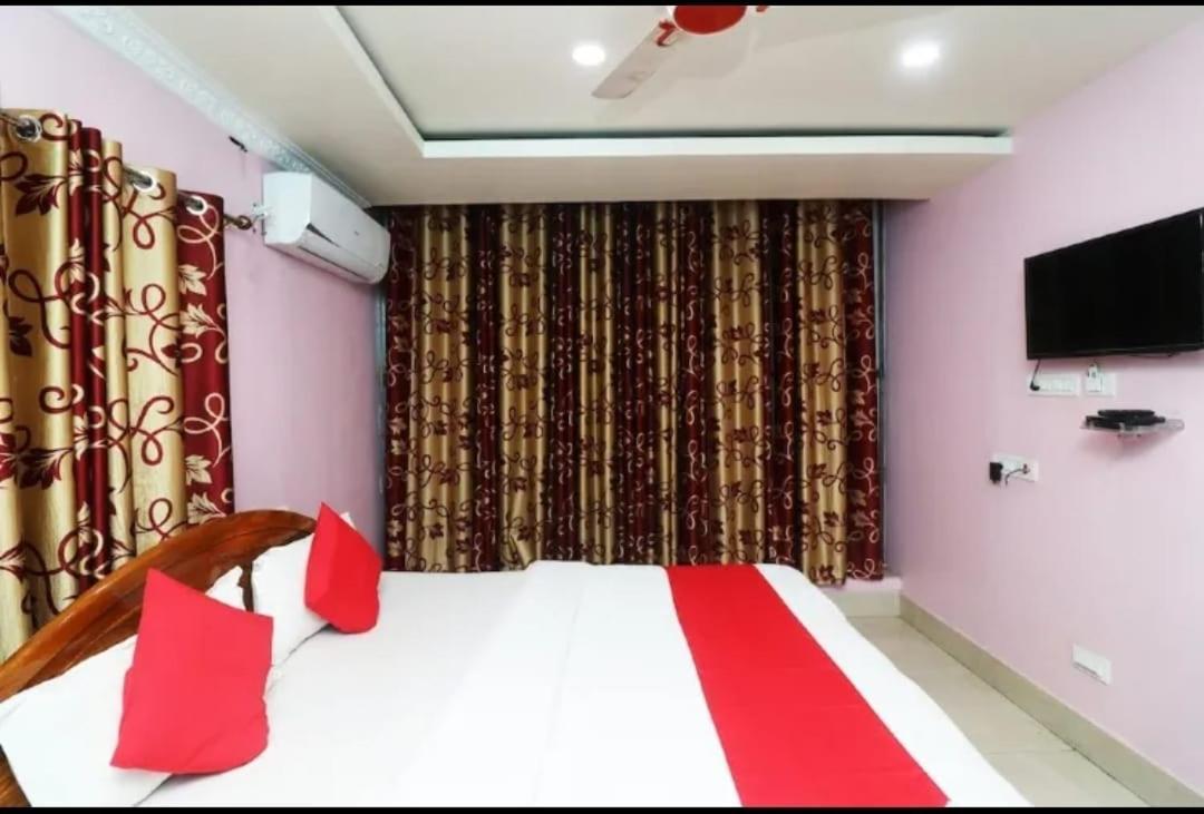 Hotel Ayush International Balasore Extérieur photo